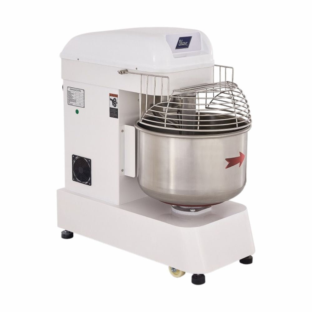 Blazer A-46 Cbama046003 Amasadora 45 Litros Restaurantes Cocina Panaderias Banquetes Comedores Hornear Industriales Pan. Ideal para amasar harina, mezcla para pan, postres, hornear, cocinar, para banquetes, industriales, para cocinas industriales, comedores, comedores industriales, hornear, para negocio, panadería, repostería, etc. King Star. Envíos seguros a todo México. Cotiza hoy mismo.