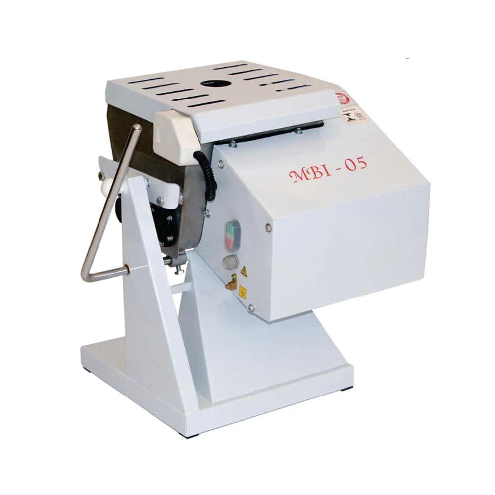 Gastromaq Mbi05 Amasadora Comercial Industrial Restaurantes Cocina Panaderias Banquetes Comedores Hornear Industriales Pan Panificadora. Ideal para amasar harina, mezcla para pan, postres, hornear, cocinar, para banquetes, industriales, para cocinas industriales, comedores, comedores industriales, hornear, para negocio, panadería, repostería, etc. King Star. Envíos seguros a todo México. Cotiza hoy mismo.